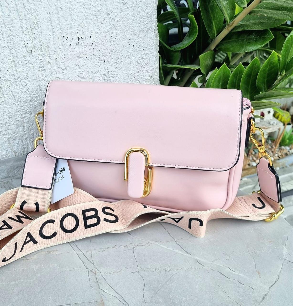 143515b9-b4d7-4f2c-8b9d-81d33d18a955